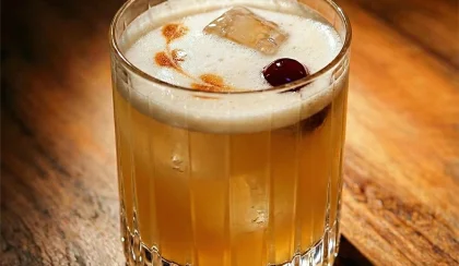 Ameretto Sour