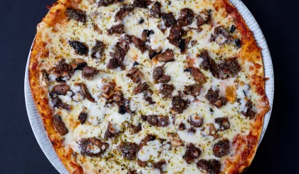 Kavurmalı Pizza