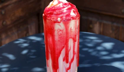 Çilekli Milkshake